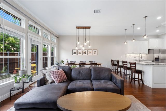 129 Preserve Place, Lewisville, TX 75067