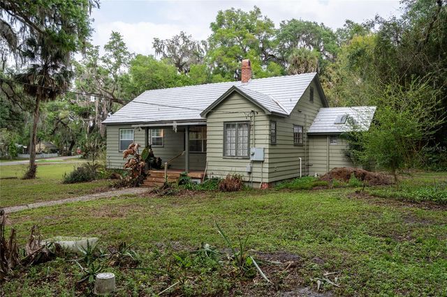 520 DESOTO, De Leon Springs, FL 32130