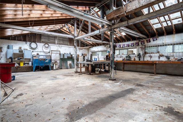 520 DESOTO, De Leon Springs, FL 32130