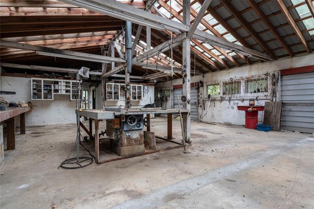 520 DESOTO, De Leon Springs, FL 32130