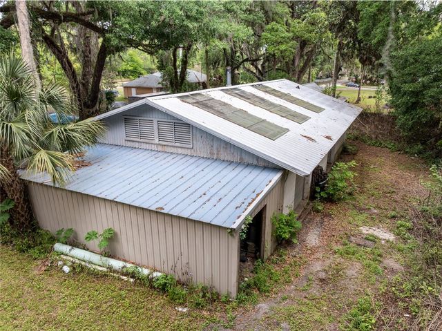 520 DESOTO, De Leon Springs, FL 32130