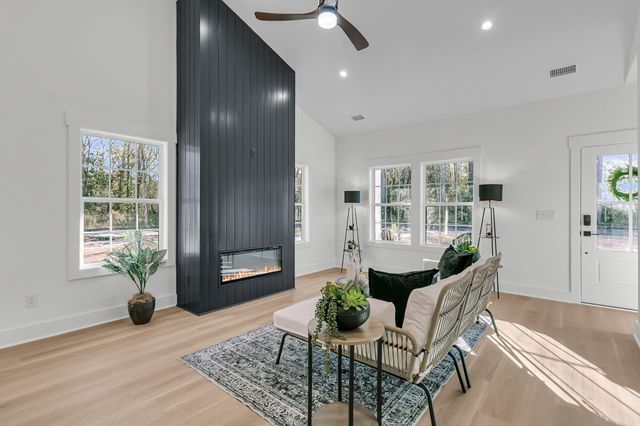 6511 SC-162, Hollywood, SC 29449