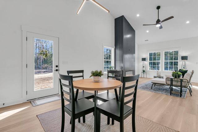 6511 SC-162, Hollywood, SC 29449