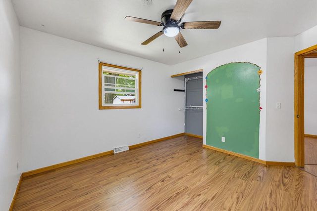 808 Memorial DRIVE, Kewaskum, WI 53040