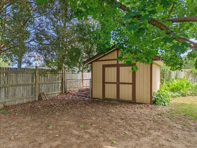 808 Memorial DRIVE, Kewaskum, WI 53040