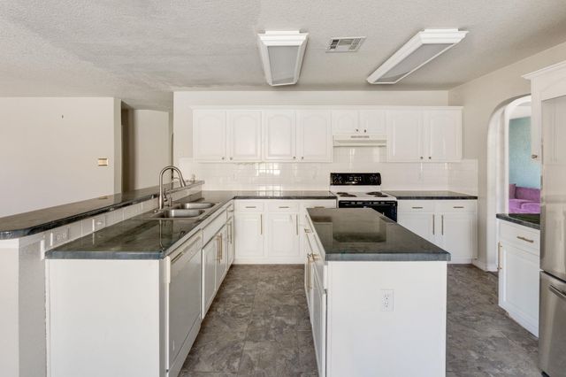 4505 Oak Vista CIR, Killeen, TX 76542