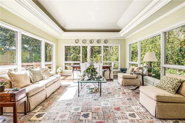 547 Spring Valley NW Road, Atlanta, GA 30318