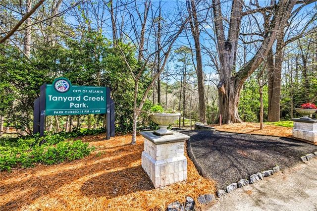 547 Spring Valley NW Road, Atlanta, GA 30318