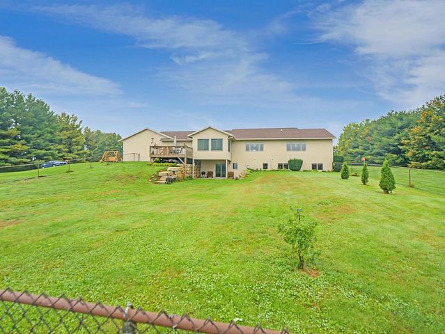 7920 COUNTY ROAD PD, Verona, WI 53593