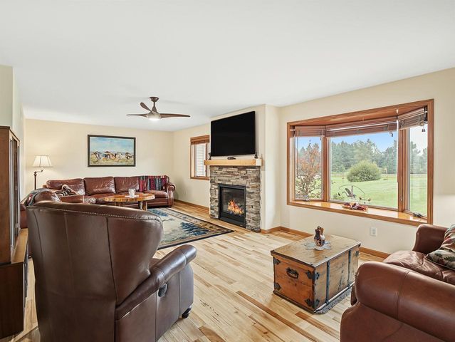 7920 COUNTY ROAD PD, Verona, WI 53593