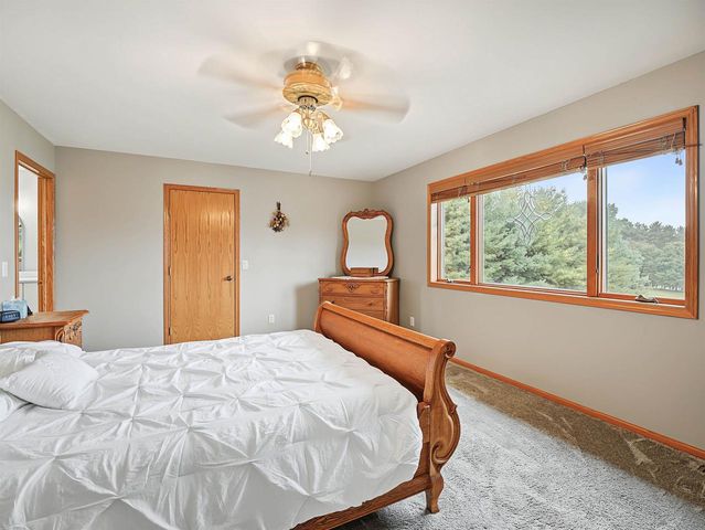 7920 COUNTY ROAD PD, Verona, WI 53593