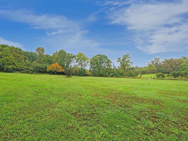 7920 COUNTY ROAD PD, Verona, WI 53593