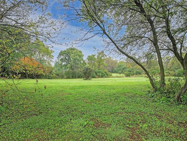 7920 COUNTY ROAD PD, Verona, WI 53593