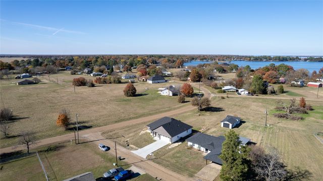 101 Baker B Ranch Road, Trinidad, TX 75163