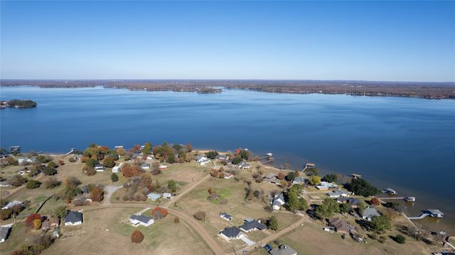 101 Baker B Ranch Road, Trinidad, TX 75163