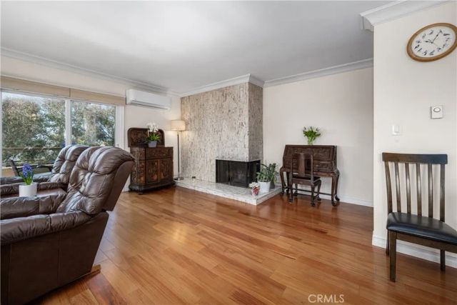 3401 E 1st 5, Long Beach, CA 90803