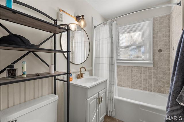 3313 Leo Street, Alton, IL 62002