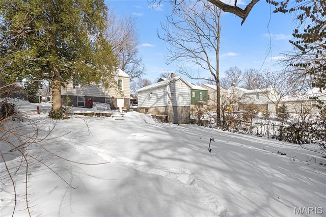 3313 Leo Street, Alton, IL 62002