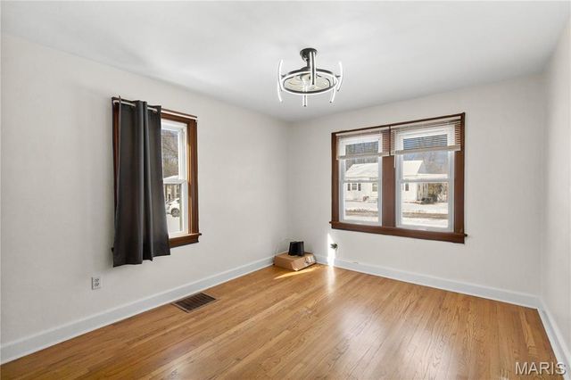 3313 Leo Street, Alton, IL 62002