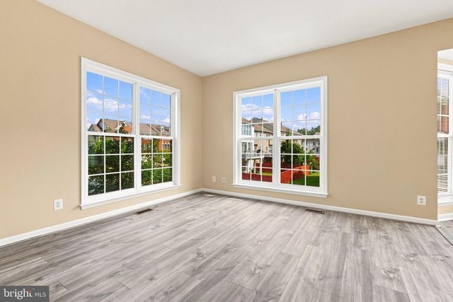 22675 SIMONET BLANC TER, Ashburn, VA 20148