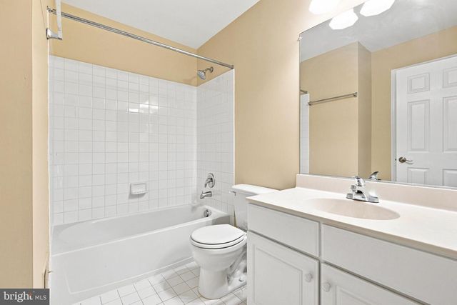22675 SIMONET BLANC TER, Ashburn, VA 20148