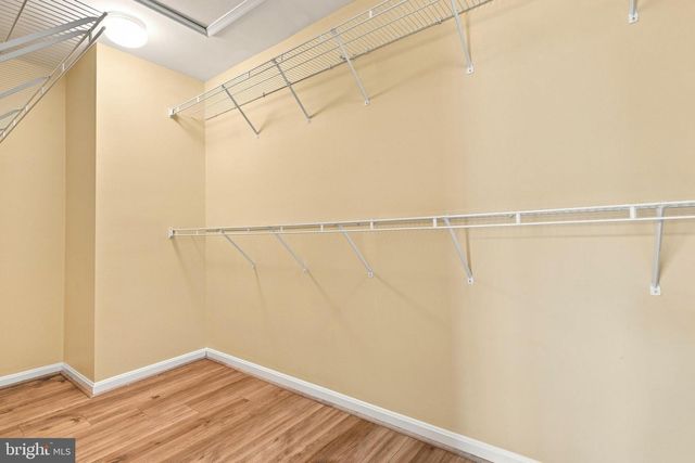 22675 SIMONET BLANC TER, Ashburn, VA 20148