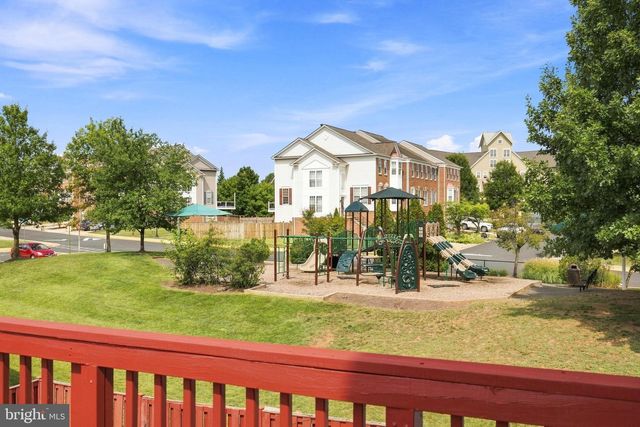 22675 SIMONET BLANC TER, Ashburn, VA 20148