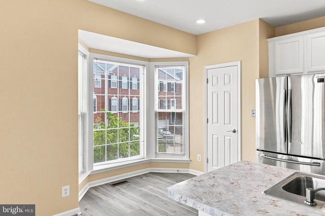 22675 SIMONET BLANC TER, Ashburn, VA 20148