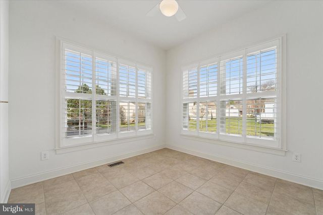 1806 HALF MILE POST S, Garnet Valley, PA 19060