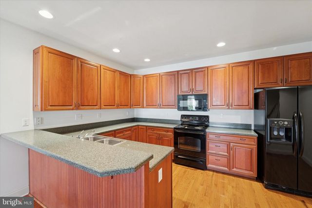 1806 HALF MILE POST S, Garnet Valley, PA 19060