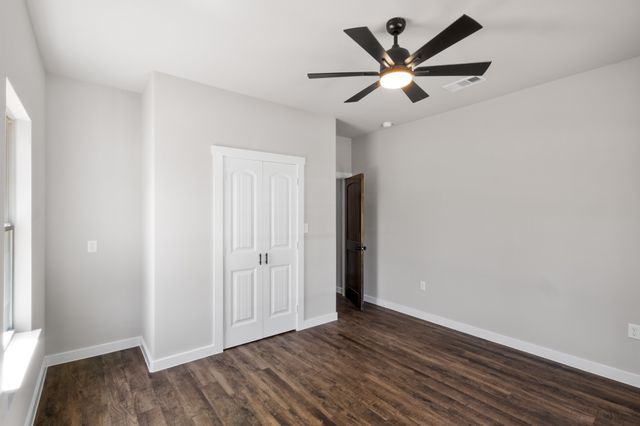 405 Bass Street, Bridgeport, TX 76426