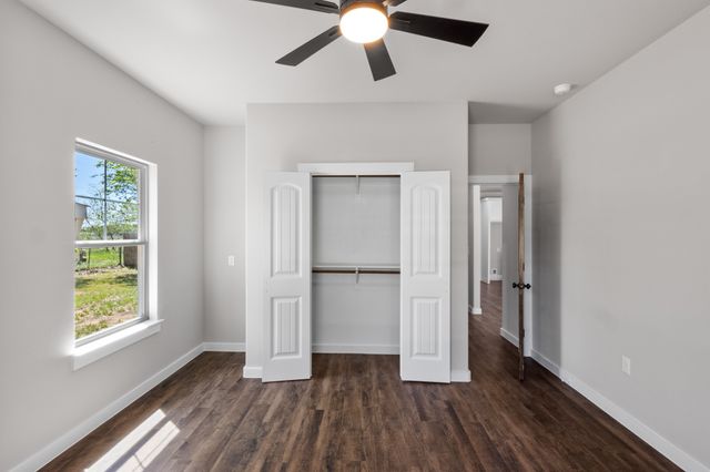 405 Bass Street, Bridgeport, TX 76426