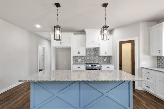 405 Bass Street, Bridgeport, TX 76426