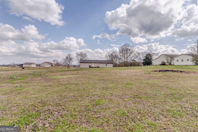 312 Triple D Drive SE, Adairsville, GA 30103