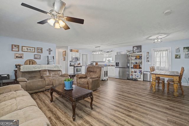 312 Triple D Drive SE, Adairsville, GA 30103