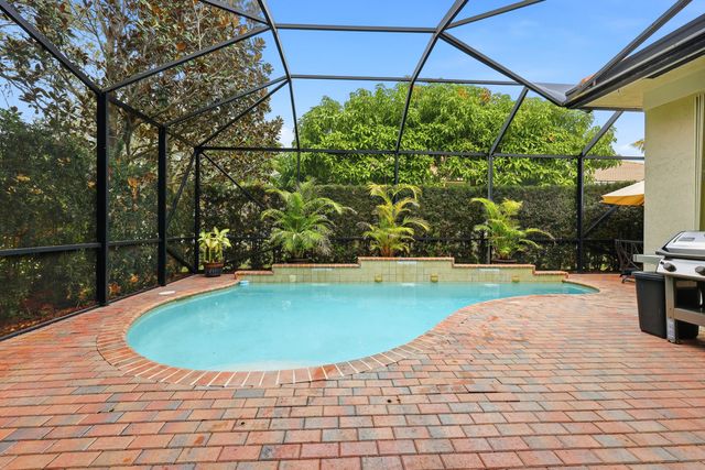 123 Via Santa Cruz, Jupiter, FL 33458