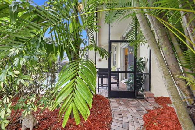 123 Via Santa Cruz, Jupiter, FL 33458