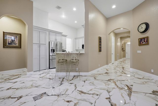 123 Via Santa Cruz, Jupiter, FL 33458