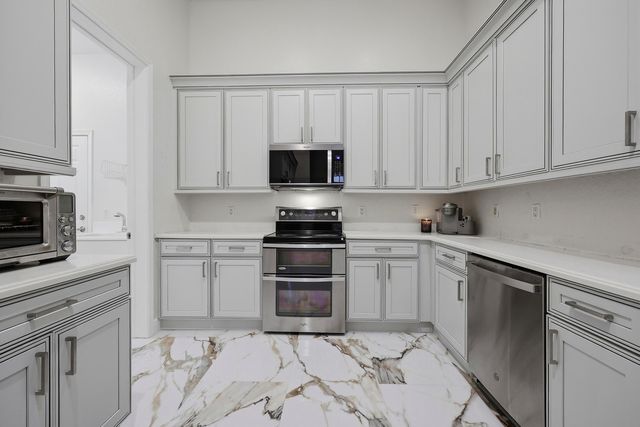 123 Via Santa Cruz, Jupiter, FL 33458