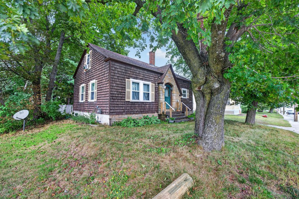 885 Minot Avenue, Auburn, ME 04210 — photo 2