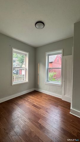 485 Howard Avenue 2, New Haven, CT 06519