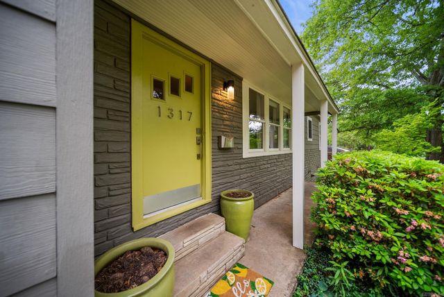 1317 Pine Valley, Little Rock, AR 72207