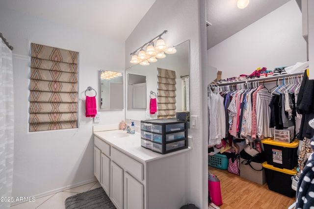 2246 E SOFT WIND Drive, Phoenix, AZ 85024