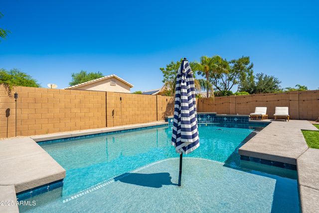 2246 E SOFT WIND Drive, Phoenix, AZ 85024