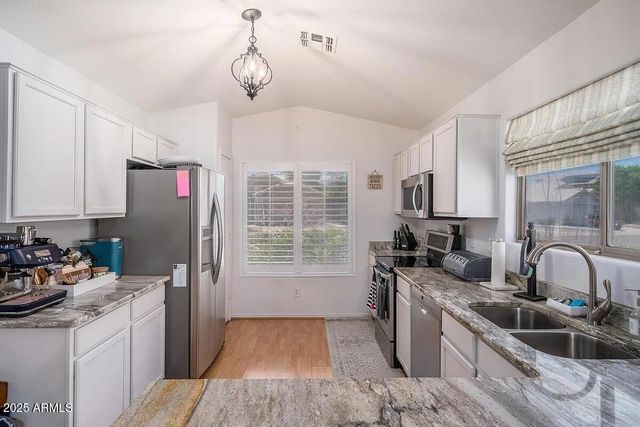 2246 E SOFT WIND Drive, Phoenix, AZ 85024