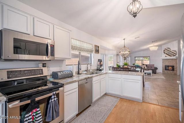 2246 E SOFT WIND Drive, Phoenix, AZ 85024