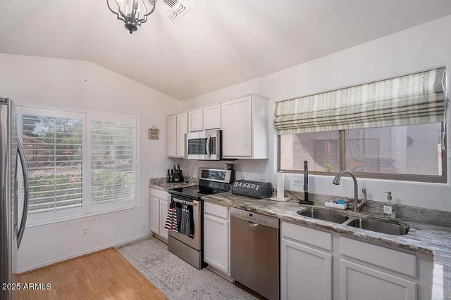 2246 E SOFT WIND Drive, Phoenix, AZ 85024