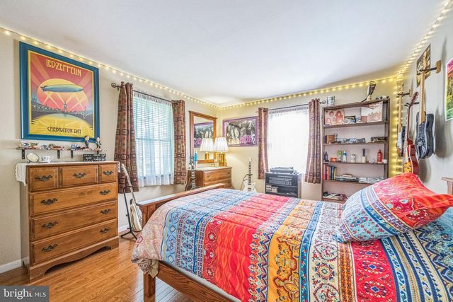201 WALNUT AVENUE, Berlin, NJ 08009