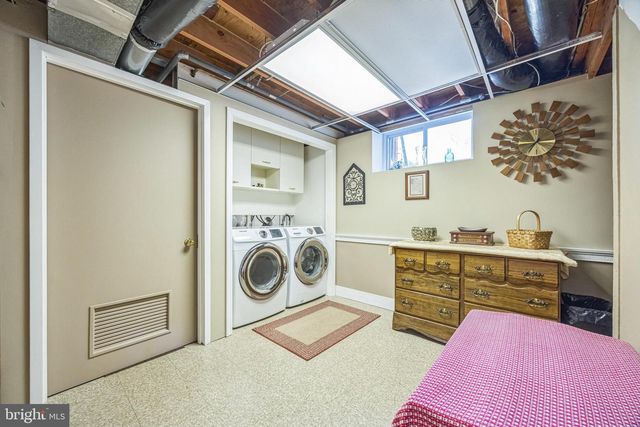 201 WALNUT AVENUE, Berlin, NJ 08009
