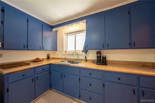 297 Burch Avenue, West Seneca, NY 14210